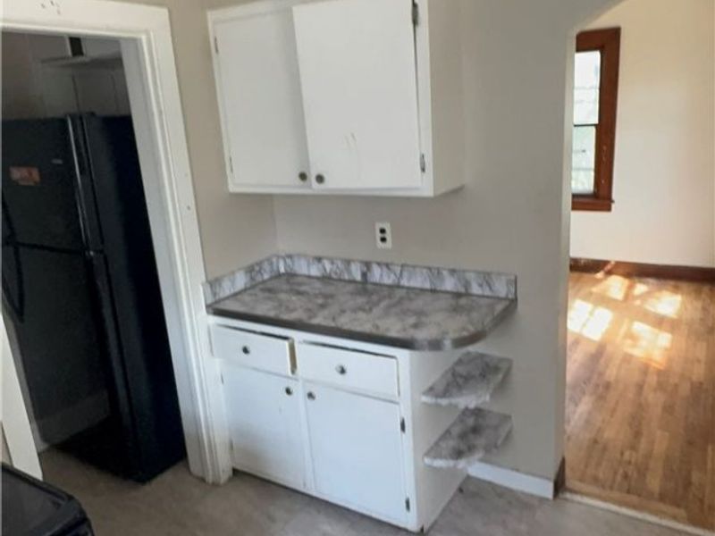 1075 E 177th Street, Cleveland, OH 44119 Photo 9