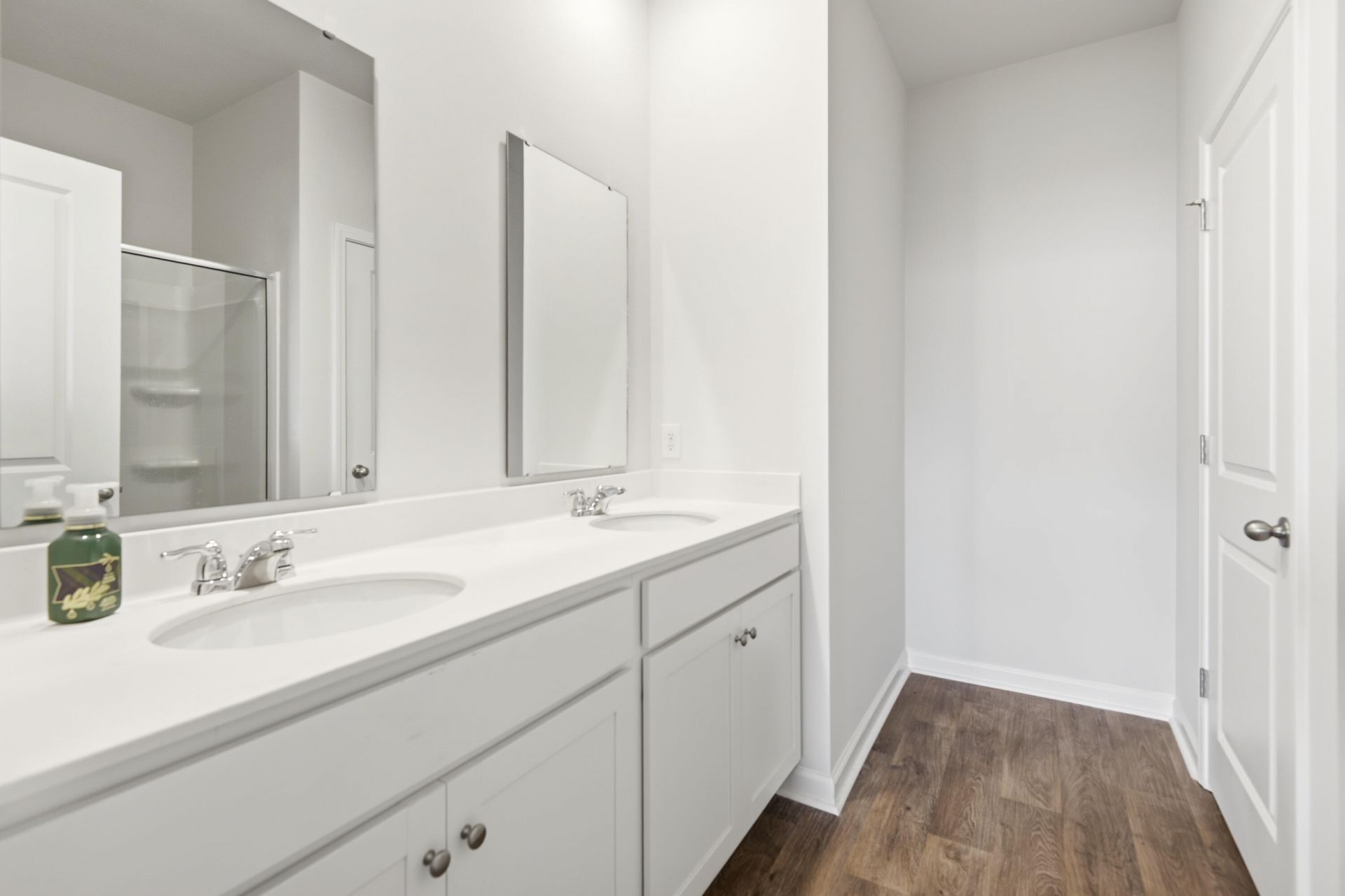 922 Woodside Creek Lane Photo 13