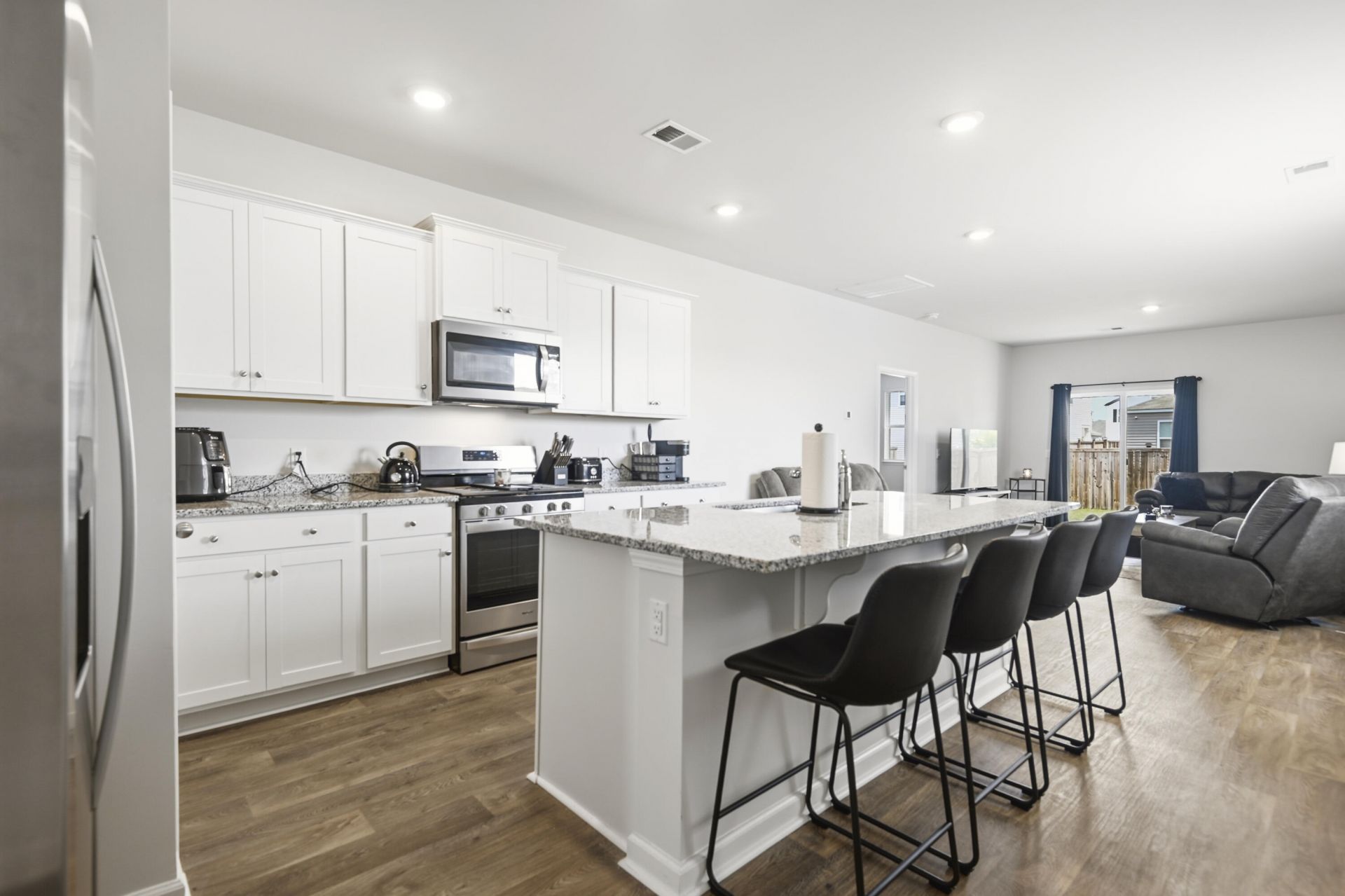 922 Woodside Creek Lane Photo 4