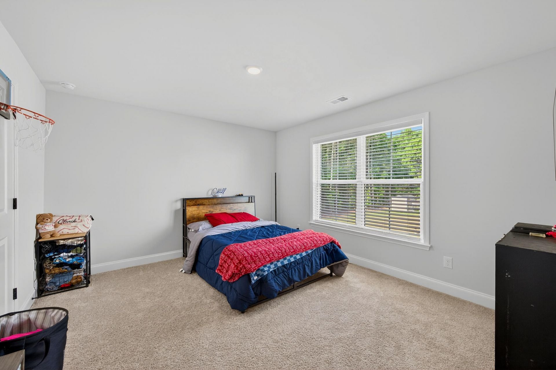 327 Hillman Trail Photo 16