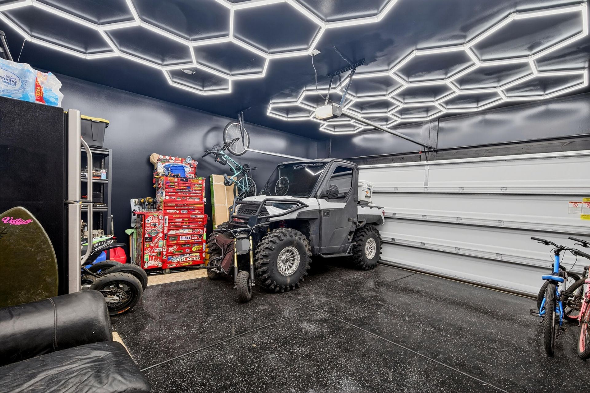 327 Hillman Trail Photo 31