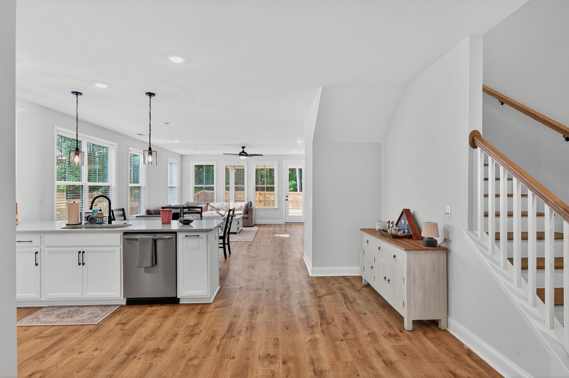 327 Hillman Trail Photo 8