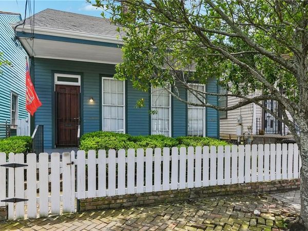 2366 68 CHIPPEWA Street, New Orleans, LA 70130