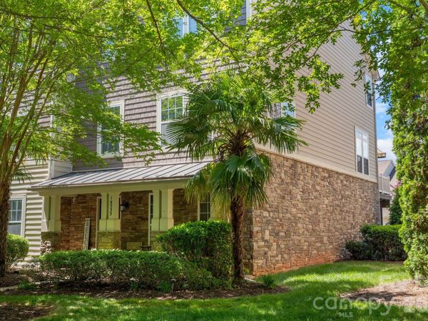18533 The Commons Boulevard, Cornelius, NC 28031