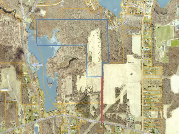 E G Avenue, Augusta, MI 49012