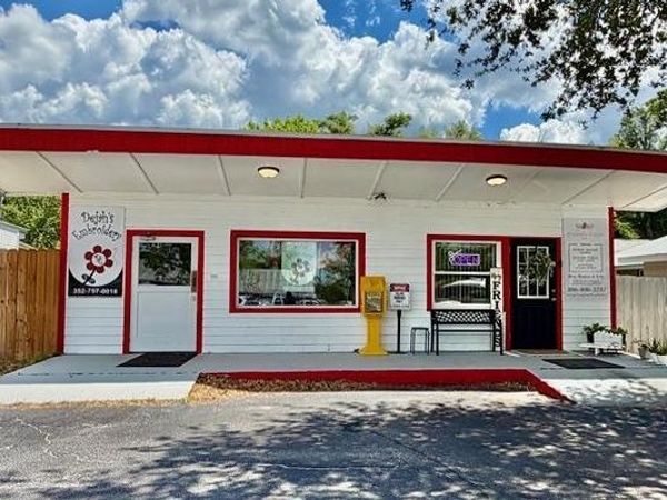 1180 S MAIN ST, Bell, FL 32619