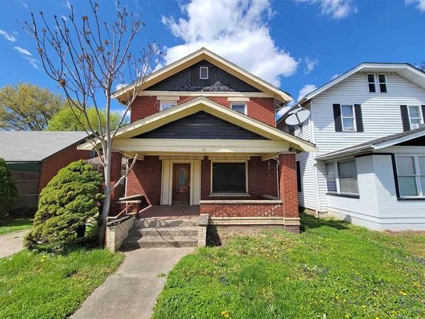 1922 Adams Avenue, Huntington, WV 25704