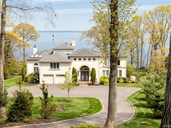 17 Sea Crest Drive , Lloyd Neck, NY 11743