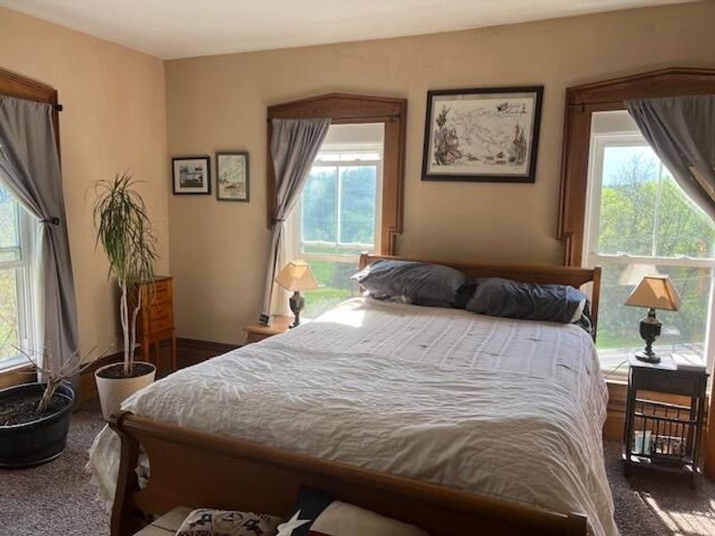 5470 N River Road E, Zanesville, OH 43701 Photo 22