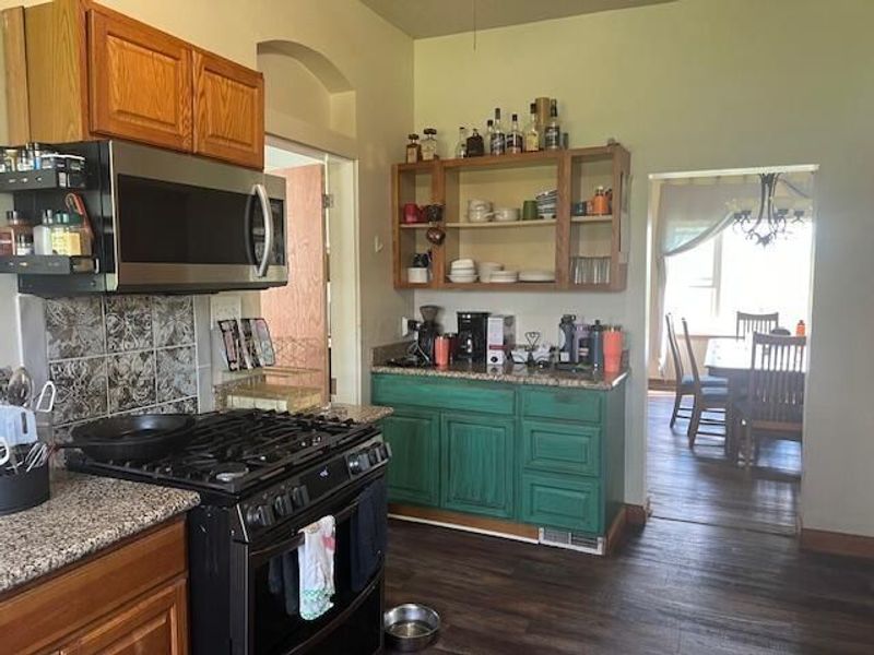 5470 N River Road E, Zanesville, OH 43701 Photo 9