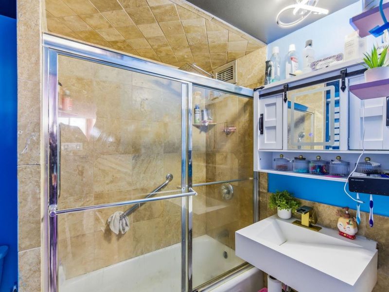 1000 Urlin Avenue, Unit 511, Columbus, OH 43212 Photo 37