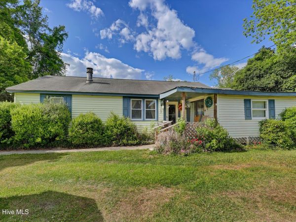 107 Long Leaf Drive, Wilmington, NC 28401