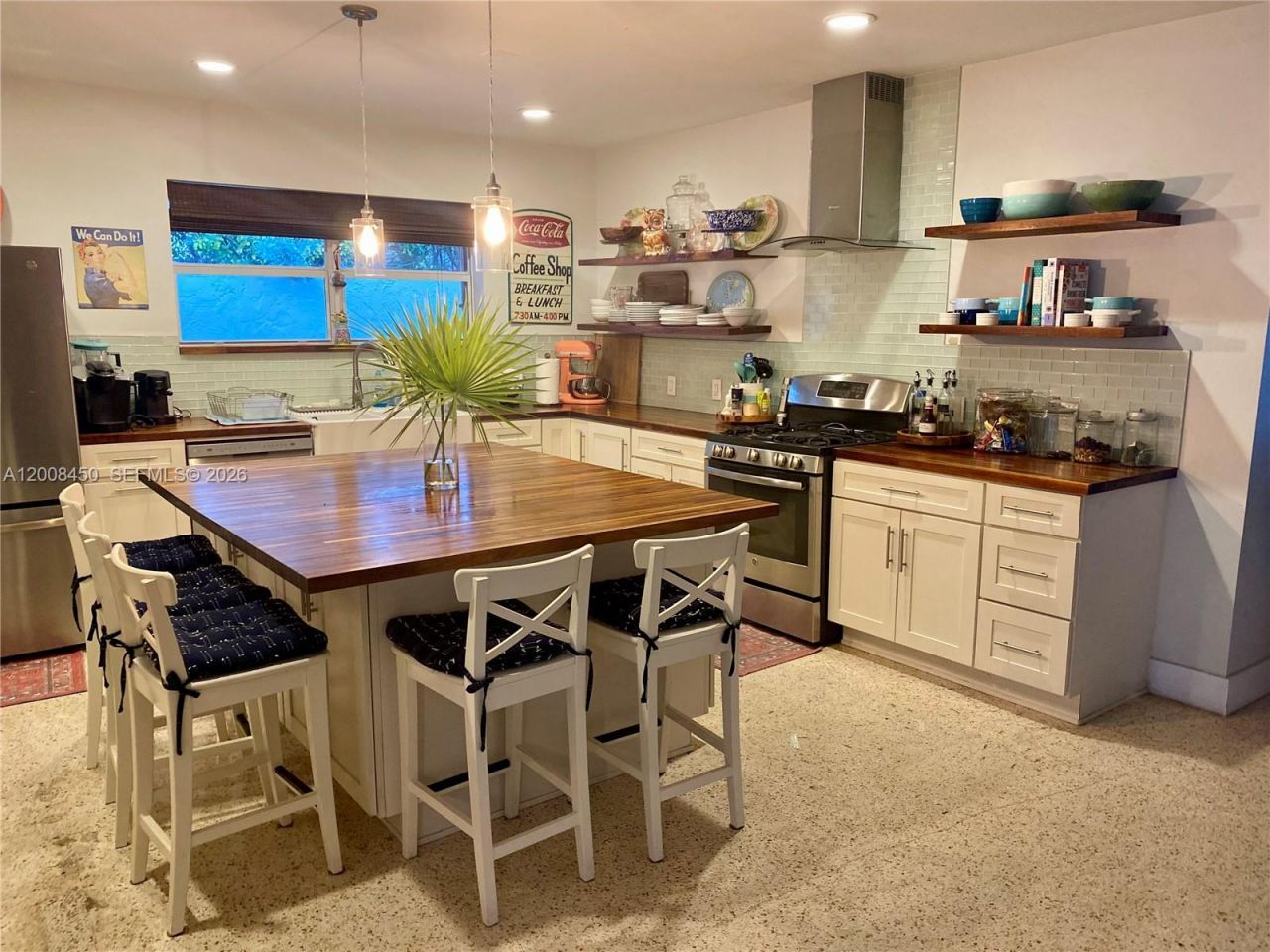 3485 N Meridian Ave, Miami Beach, FL 33140 Photo