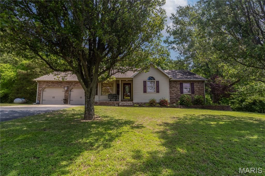 11148 Colonial Ridge Drive , Dexter, MO 63841 Main Photo