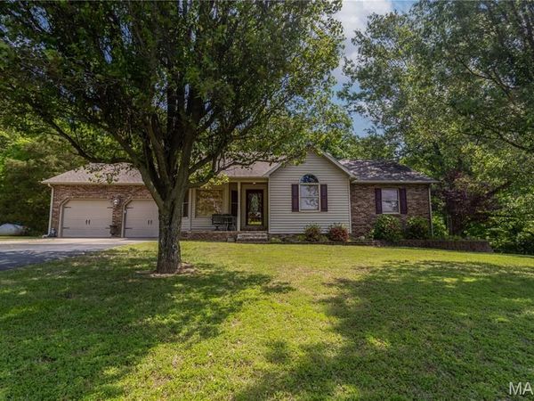 11148 Colonial Ridge Drive , Dexter, MO 63841