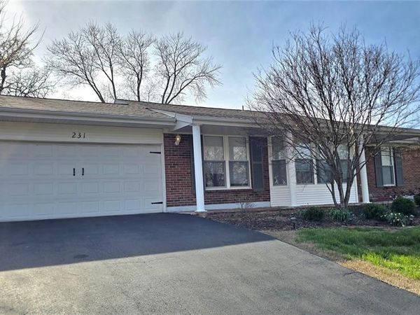 231 Pleasant Grove Avenue , Ballwin, MO 63011