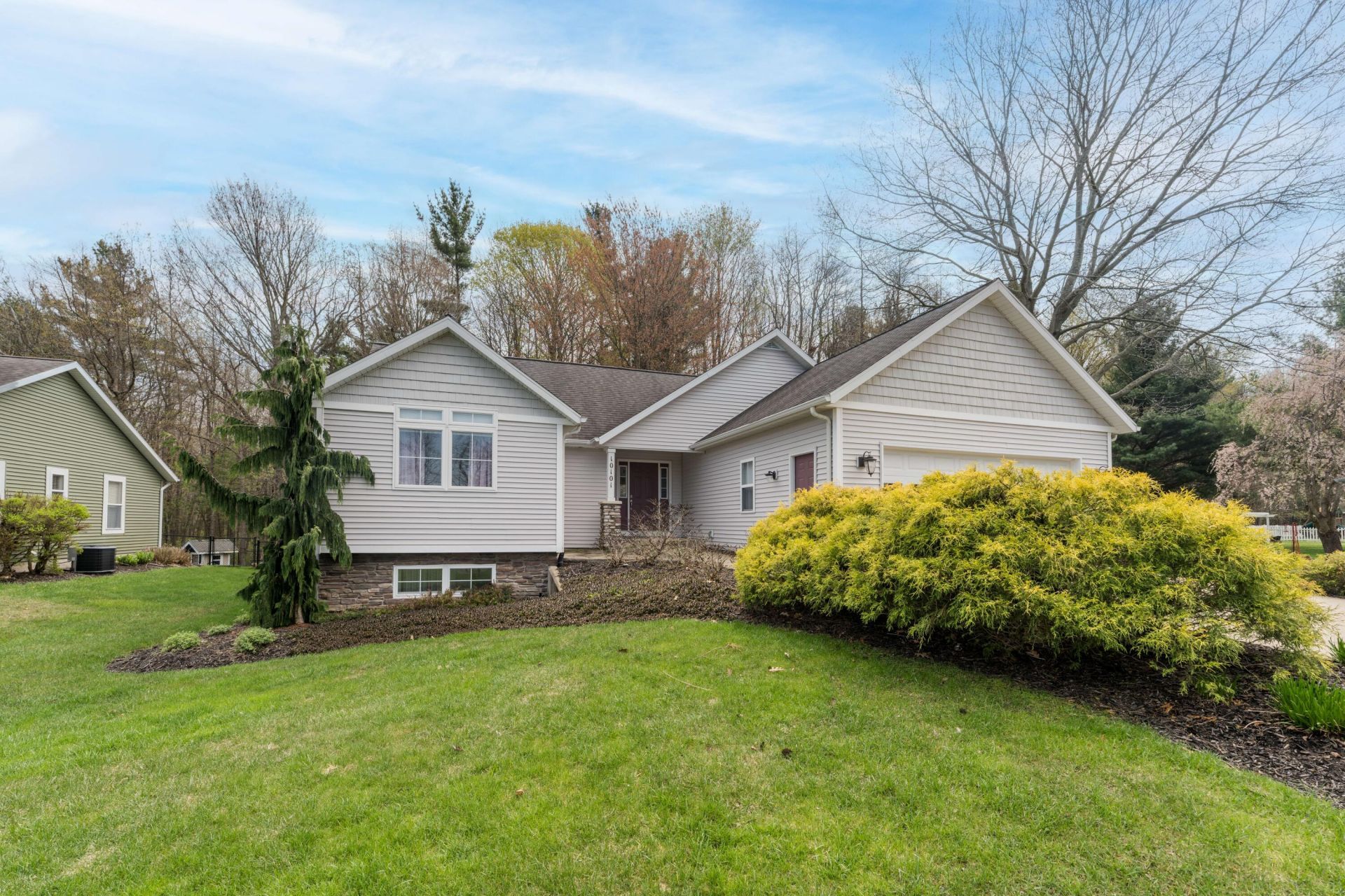 10101 Compton Drive, Unit 10, South Haven, MI 49090 Main Photo