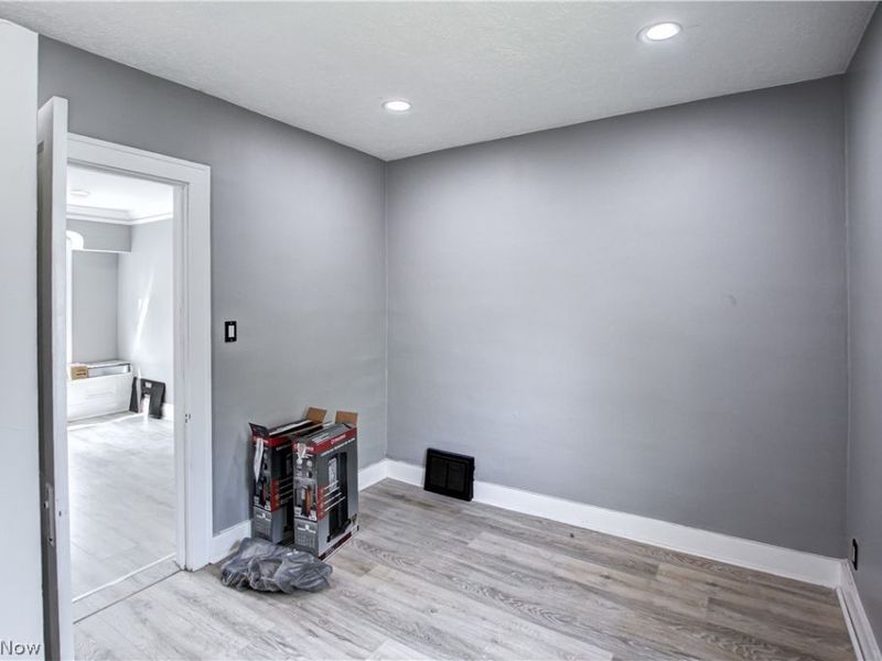 2983 E 59th Street, Cleveland, OH 44127 Photo 20