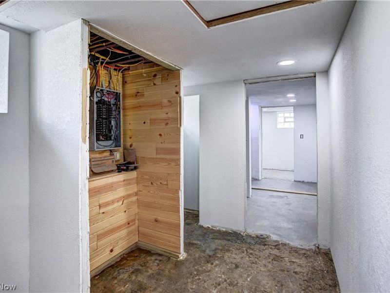 2983 E 59th Street, Cleveland, OH 44127 Photo 36