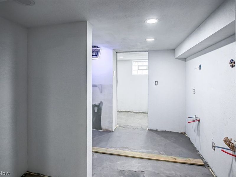 2983 E 59th Street, Cleveland, OH 44127 Photo 37