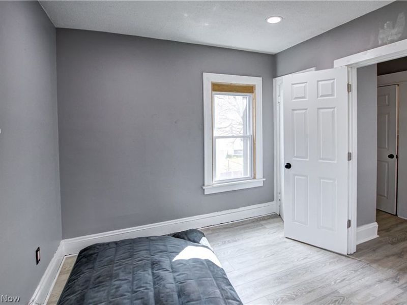 2983 E 59th Street, Cleveland, OH 44127 Photo 9