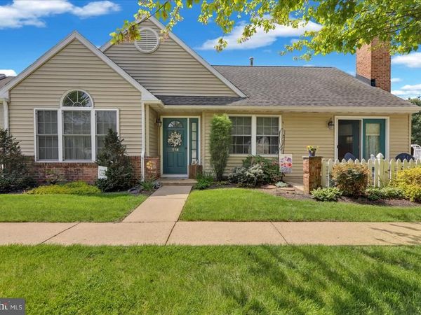 118 HEATHER LANE, READING, PA 19610