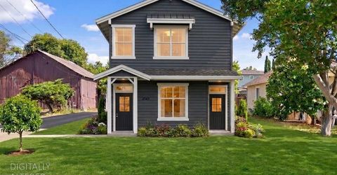 2145 Perkins Way, Sacramento, CA 95818 Photo