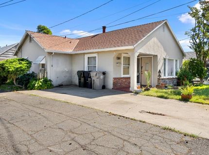 2145 Perkins Way, Sacramento, CA 95818 Photo