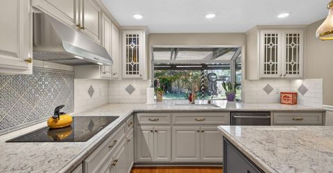 11540 Bear Valley Ct, Gold River, CA 95670 Photo