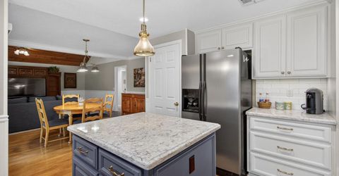 11540 Bear Valley Ct, Gold River, CA 95670 Photo