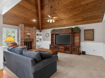11540 Bear Valley Ct, Gold River, CA 95670 Photo