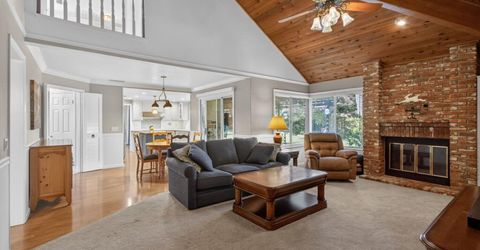 11540 Bear Valley Ct, Gold River, CA 95670 Photo