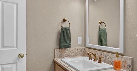 11540 Bear Valley Ct, Gold River, CA 95670 Photo