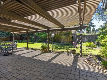 11540 Bear Valley Ct, Gold River, CA 95670 Photo