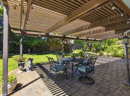 11540 Bear Valley Ct, Gold River, CA 95670 Photo