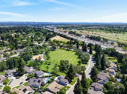 11540 Bear Valley Ct, Gold River, CA 95670 Photo