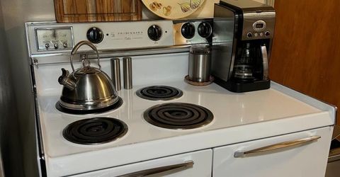 2060 Middlefield Ave, Stockton, CA 95204 Photo