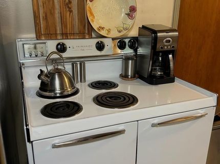 2060 Middlefield Ave, Stockton, CA 95204 Photo