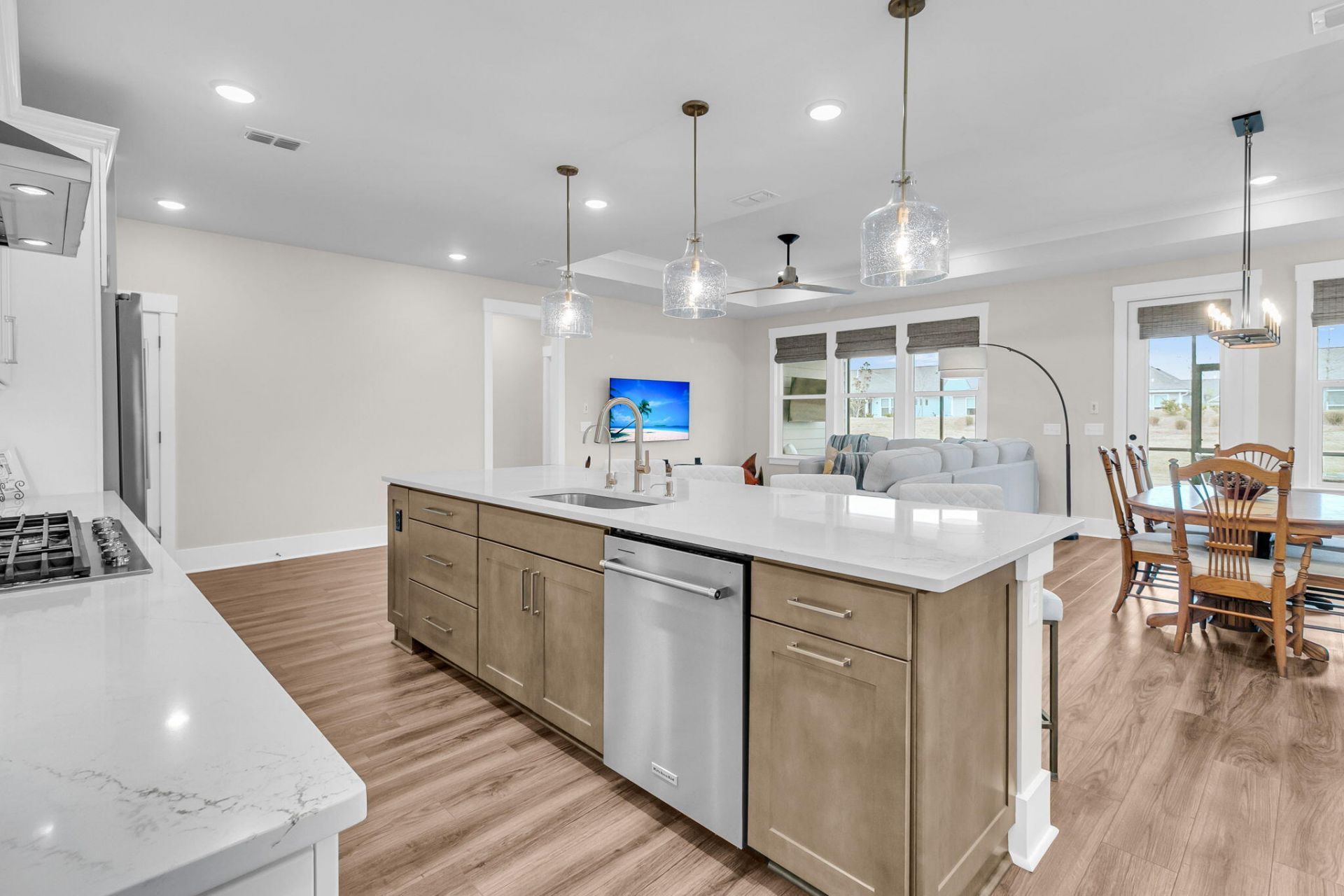 306 Autumn Azalea Way Photo 14