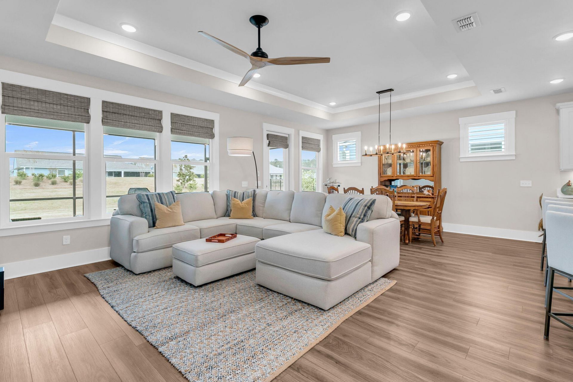306 Autumn Azalea Way Photo 16