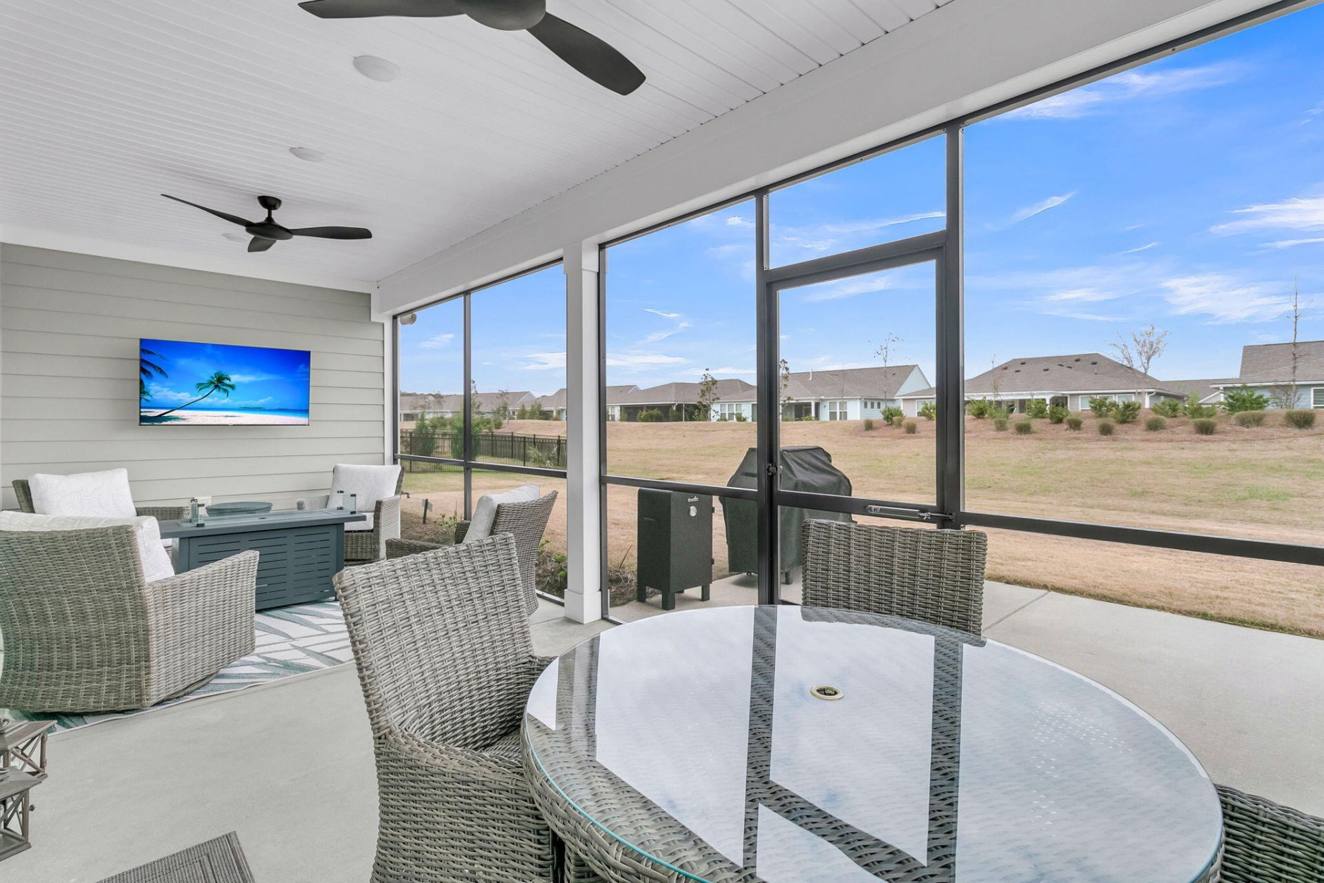 306 Autumn Azalea Way Photo 32