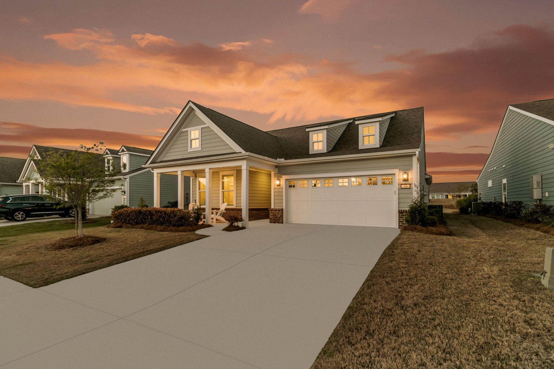 306 Autumn Azalea Way Photo 4