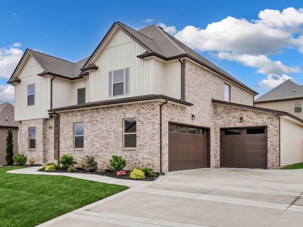 2634 Remington Trce , Clarksville, TN 37043