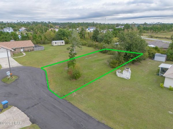 1997 Par Drive, Panama City, FL 32404
