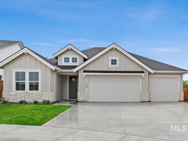 7347 Powell Pl, Eagle, ID 83629