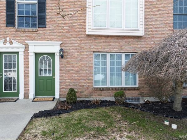 41 Tralee Terrace , East Amherst, NY 14051