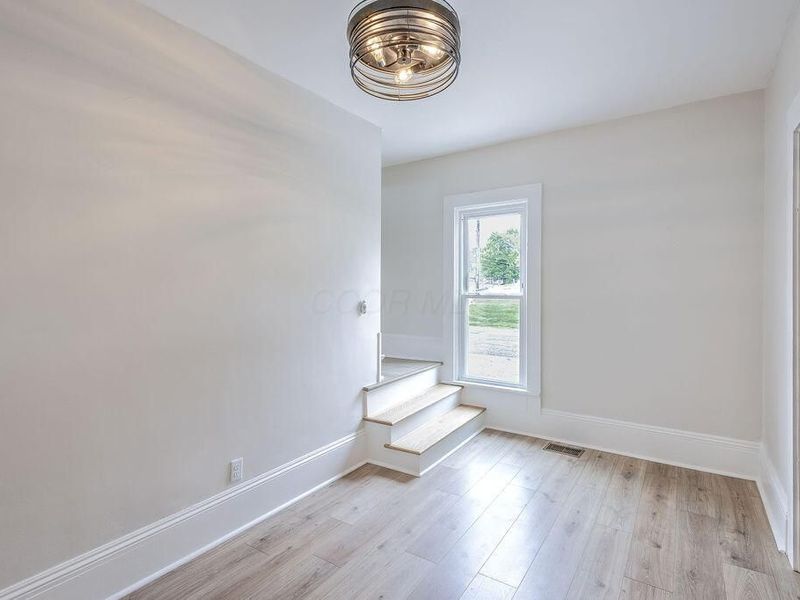 291 S Main Street , Johnstown, OH 43031 Photo 18