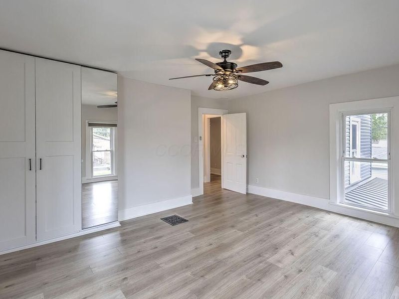 291 S Main Street , Johnstown, OH 43031 Photo 21