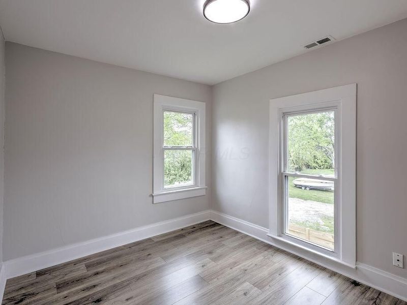 291 S Main Street , Johnstown, OH 43031 Photo 29