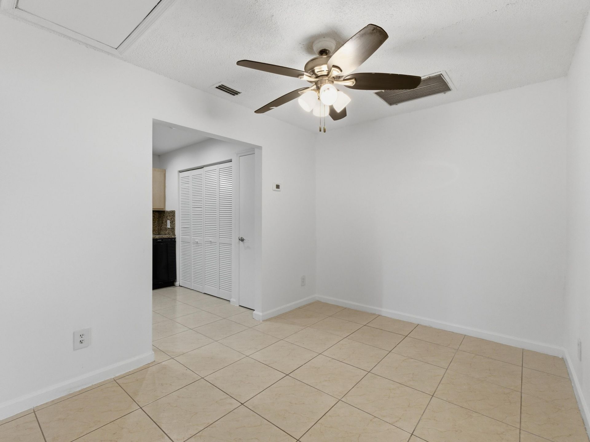 1020 Manor Drive, Palm Springs, FL 33461 Photo